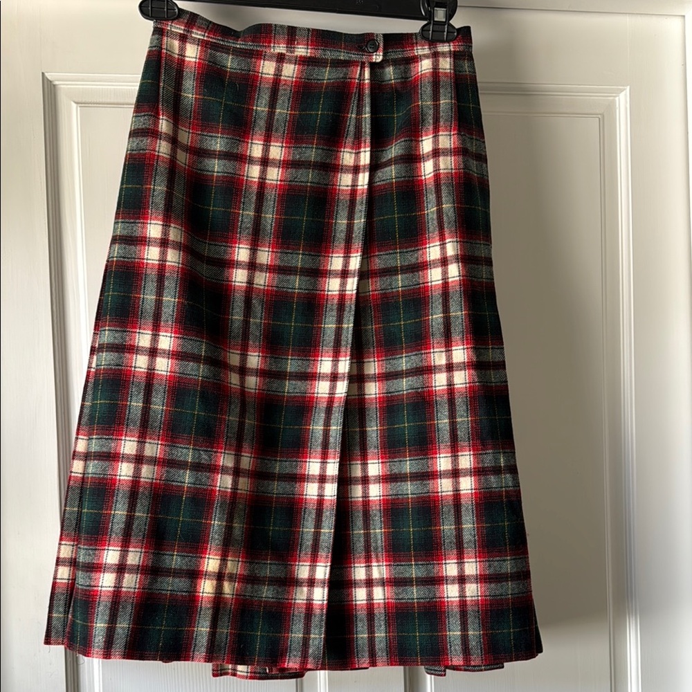Vintage Pendleton Classic Plaid Pleated Wool Skirt - size 0 / 14” waist